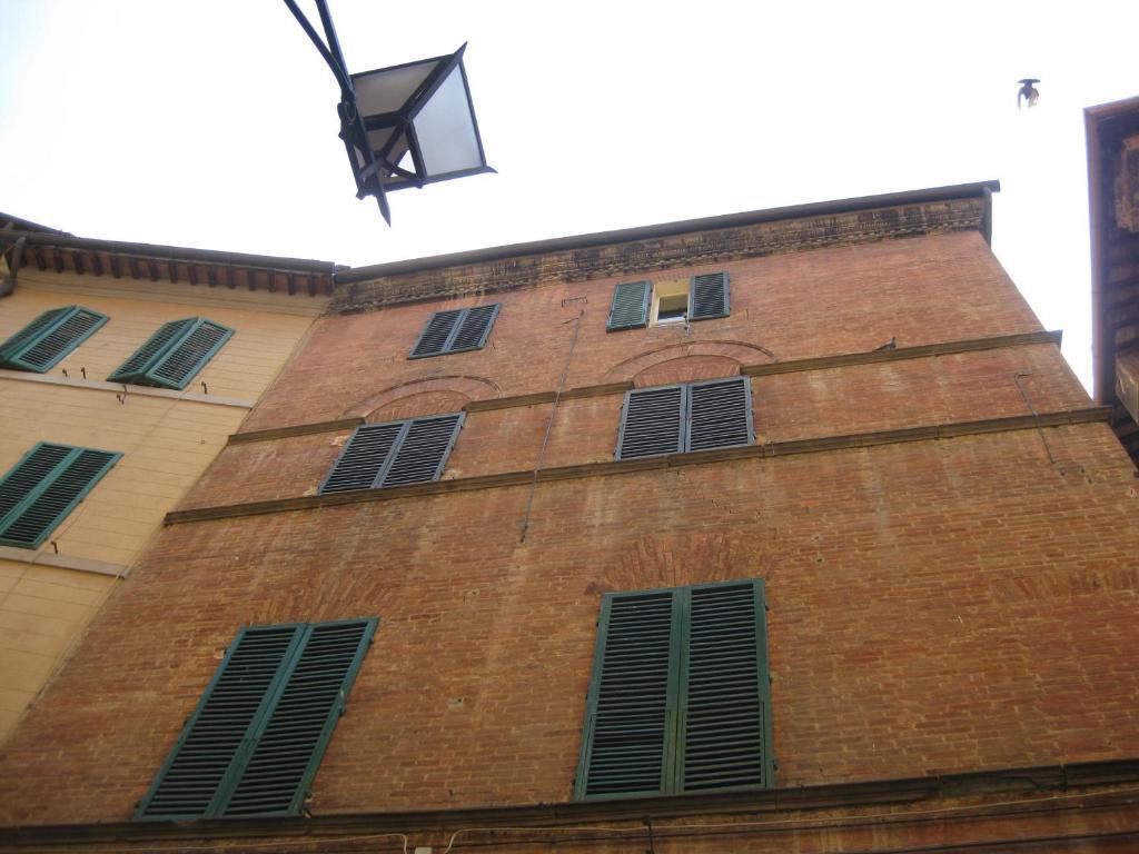 Bed and Breakfast Palazzo Masi Siena Esterno foto